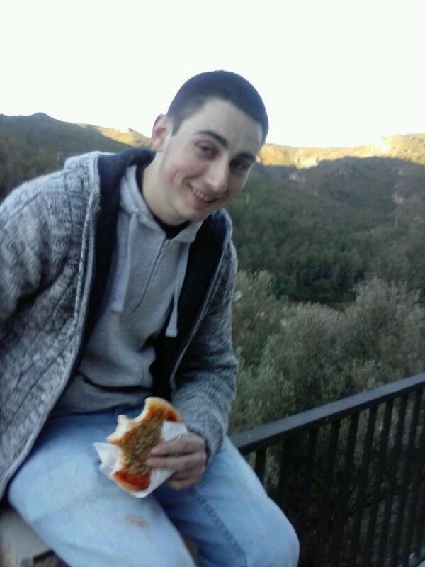 JavierBou95's tweet photo. De mañaneo http://t.co/8Ql37bwa9D
