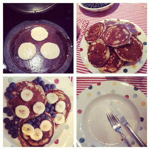 sashagilbs's tweet photo. New clean pancake recipe, delicious Sunday breakfast #eatingclean #yummy http://t.co/8GHtOdBFEj