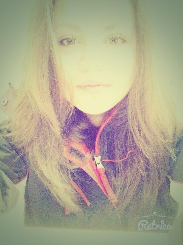 ChupsGiulia tweet picture