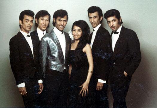 Warga, The Tielman Brothers merupakan band Belanda-Indonesia pertama yang berhasil masuk internasional pada 1950-an