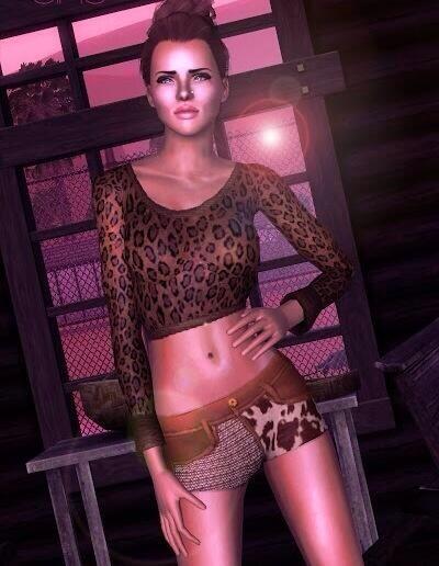 LunaSummertimes's tweet photo. Out in the club!! jk jk club shoot http://t.co/FI6EJwtL7Q