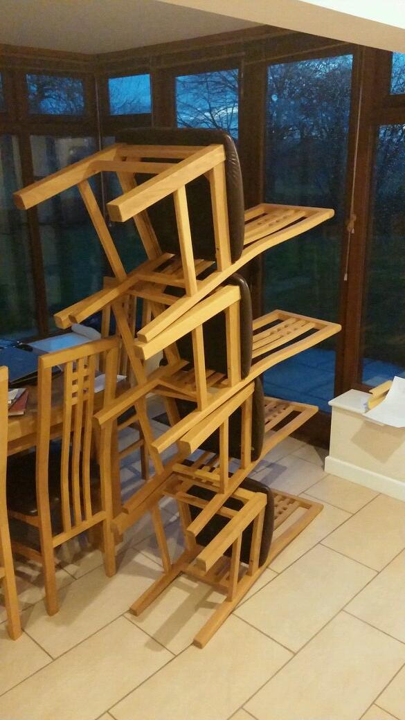 burtonge96's tweet photo. @dairyfarmertim attempt at a bit of DIY http://t.co/0Mtwq6AXlp