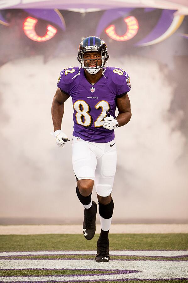 Ravens's tweet photo. Happy 25th Birthday @TorreySmithWR!
#RavensNation- Retweet to send birthday love to the #Ravens WR! http://t.co/Qf1w0uRqv4