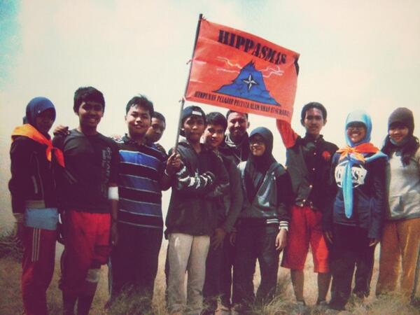 Hippasmas's tweet photo. 26/10/13 puncak bayangan gn.penanggungan http://t.co/pWLjD2jA4q