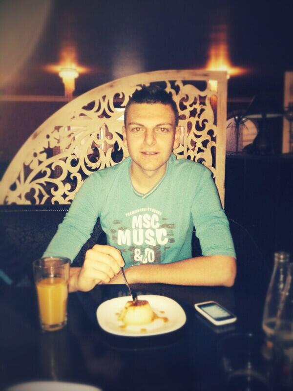 Erkan_Riki's tweet photo. http://t.co/SCcKTlFqTa