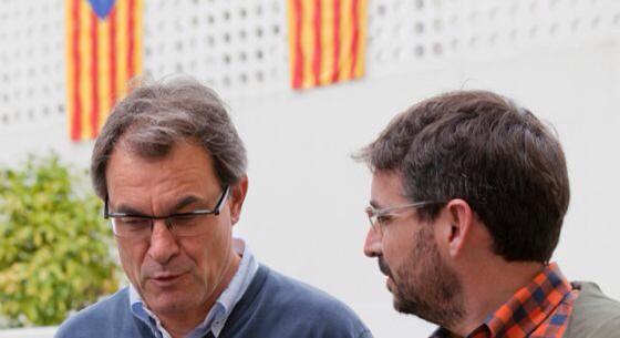 El #presidentMas explica el procès democràtic català en diàleg amb Felipe González i <a href="/jordievole/">Jordi Évole</a> a <a href="/salvadostv/">Salvados</a> el 2F