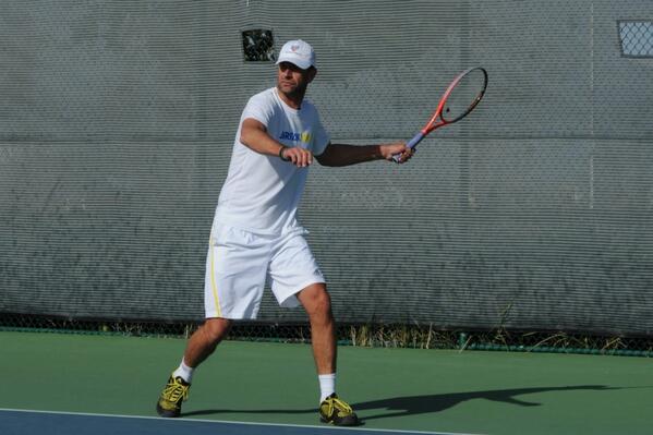OTennis69's tweet photo. Sectionals in Oakley California.
Came a little short, didn't make it to Maui for Nationals http://t.co/GN3OGRd6Rw