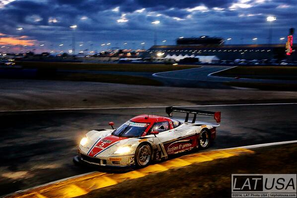 RETWEET if you think the <a href="/AX_Racing/">Action Express</a> <a href="/TeamChevy/">Chevrolet Racing</a> <a href="/CorvetteRacing/">Corvette Racing</a> will win the <a href="/UnitedSportsCar/">Please Follow @IMSA</a> #Rolex24 @DISupdates
