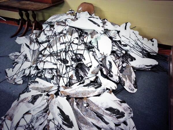 LegIron11's tweet image. Putting together 3700 @TFh20fowl  decoys. Fun at the lodge.