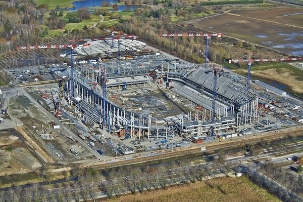 stadiumguide's tweet image. It took them a while to get started, but now Bordeaux' new stadium is quickly taking shape. Exp. completion end 2014