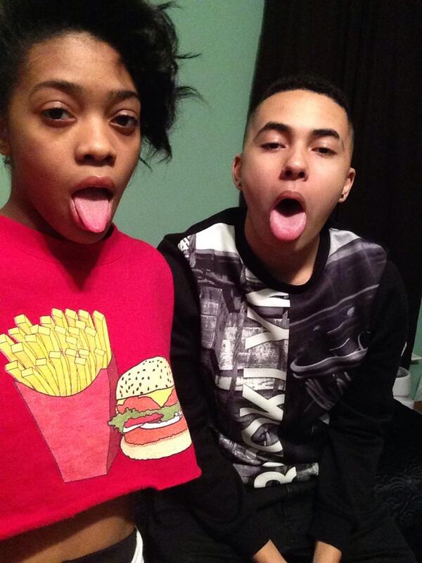 ybabirb's tweet image. LOOK AT ME AND MY PRODUCER #instinctivebehavior