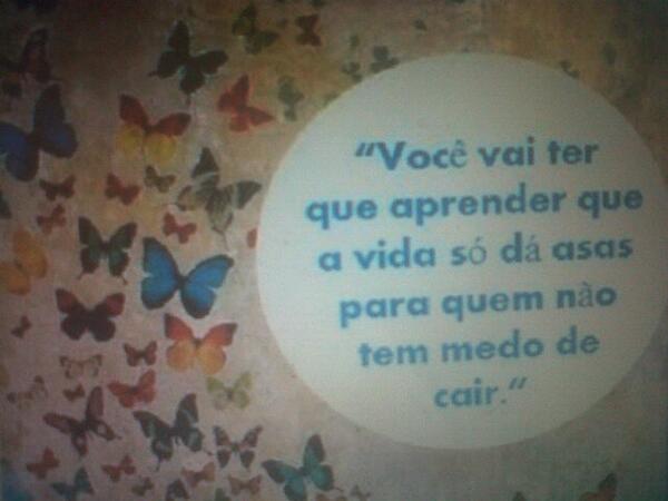 1mariamiranda1's tweet photo. "La vida solo da alas para quien no tiene miedo de caer" http://t.co/8pTAiPlvPc