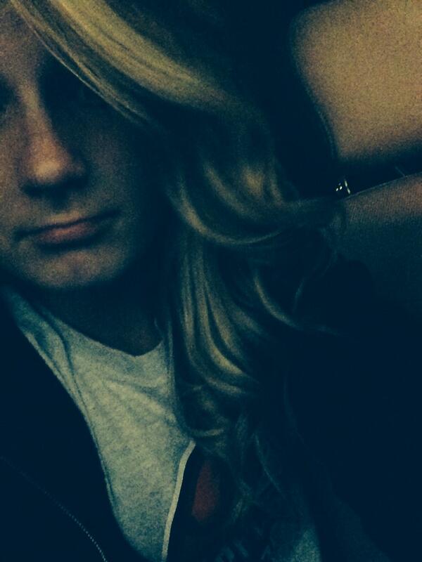 islandboitrill's tweet photo. She likes to leave pictures on my phone. 😒 @heaven_mercer http://t.co/8hGDcZqI6k