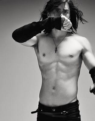 I'm not usually a joiner. But there can be advantages to blending in. Is this appropriate for #SeductiveSunday?