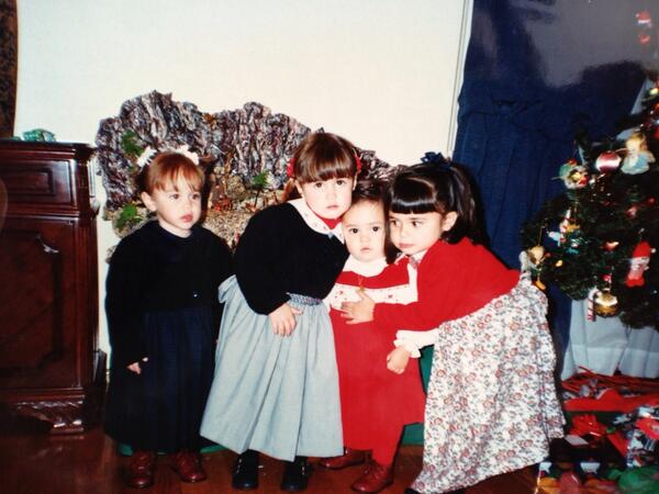 fglezp's tweet photo. Desde chiquitas bego fue la rara.. @almu_gg @beagonzalez7 http://t.co/puQ1Lw9ay3