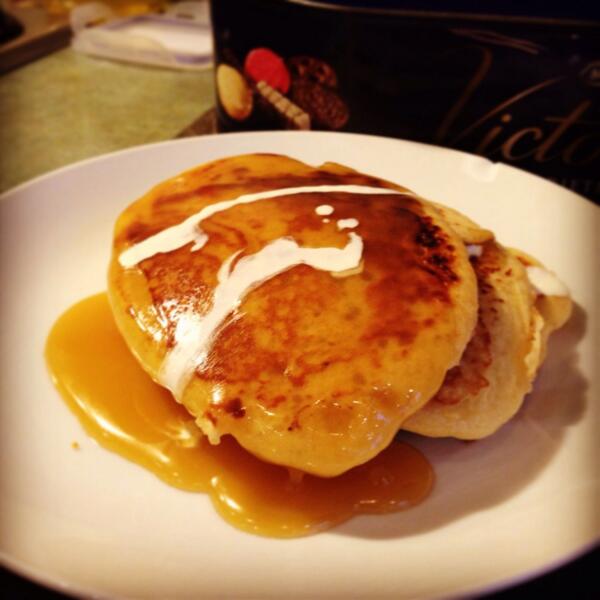 MoonDoggz's tweet image. These pancakes were pretty spectacular,  with butterscotch sauce, couldn't believe I made them!! #eyeCandySorted