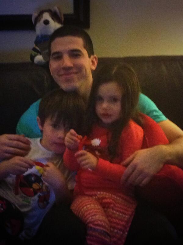 cutsicle's tweet photo. Movie Night! http://t.co/QvlXUwr4D0