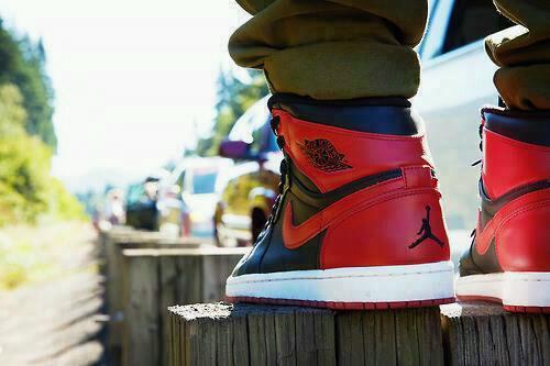 juniornova5's tweet photo. Se SoFocan Cuando MEben Con Lo Jordan pueto http://t.co/SOAOjAANRt