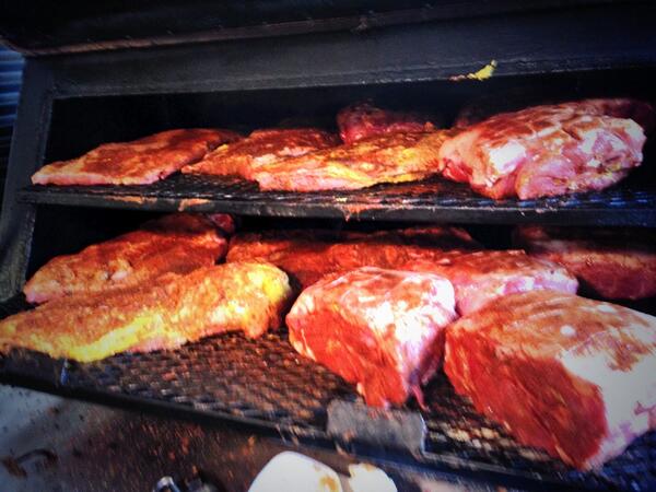 Putting meat on for Monday. la23bbq.com