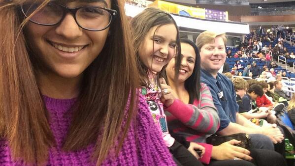 lladygator32's tweet photo. Fun at the Solar Bears game... http://t.co/O5PV1UiFIA