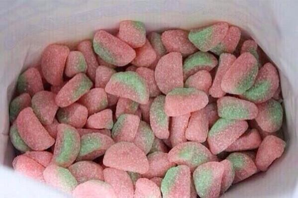 Female English tweet media