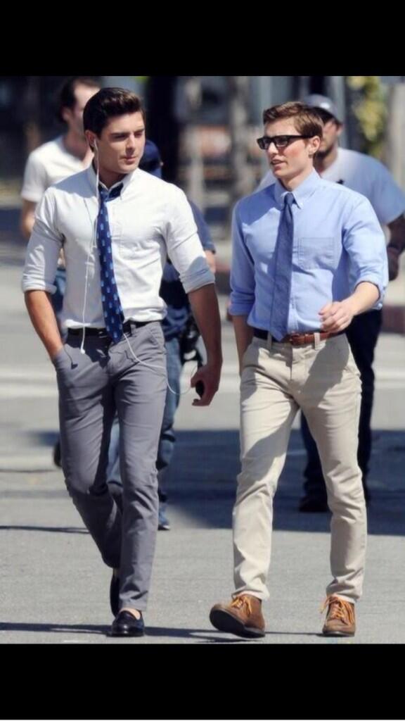 Girlfriend_Post's tweet photo. All guys should dress like this.😍 http://t.co/odhzIF1atl