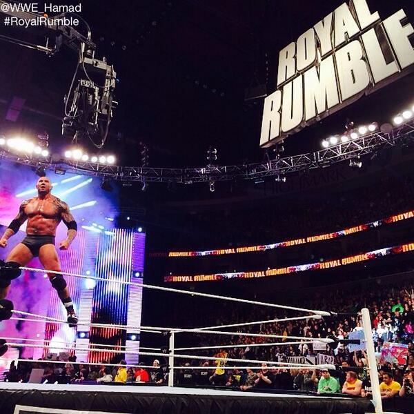 WrestlingWWWE's tweet image. RT If you're happy to see Batista wins the #RoyalRumble this year! #WWE