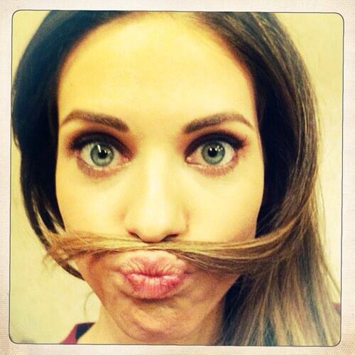 Starkistical's tweet image. "And this, people, is why you don't let Cassie get bored."