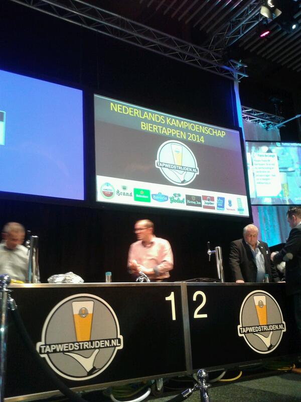 MarcelHompe's tweet image. #nkbiertap14 trots op Bram Stob!!