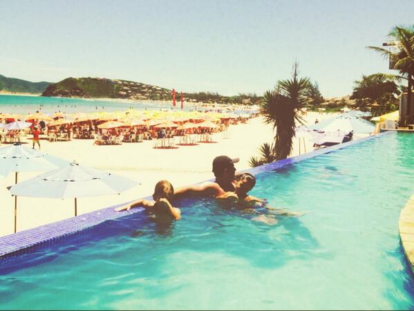 RemaxOscar's tweet photo. Enjoying the last days of holidays in Río de Janeiro before going back to work next monday !!!!! http://t.co/lEnHSQaqqk