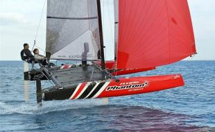 ColasXavier's tweet photo. Saint-Lunaire. Nouvelle sortie pour le Flying phantom, Ferrari des mers http://t.co/HmTOEHozvl http://t.co/kFlgSr2MZU
