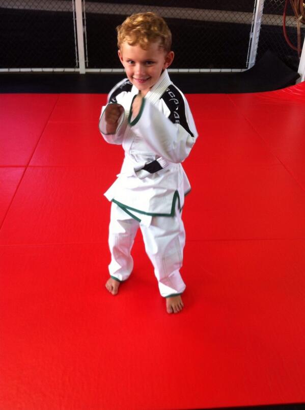 CruellaK's tweet photo. Had such a great time at @EastRandBJJ last night - the home of @ScarabBJJ. Awesome kids Gi's in stock now! http://t.co/4uPmpbs9tH
