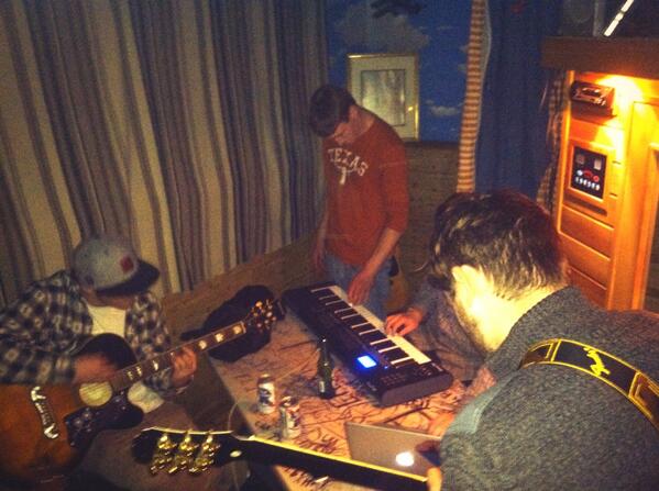 WordLifeTweets's tweet image. Late night jam sesh anyone? #wordlife