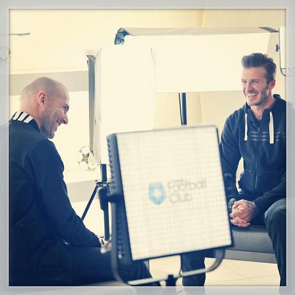 canalplus's tweet photo. .@CanalFootClub L'interview de Beckham par Zidane > http://t.co/53MnpVoKUf #SouvenirsdeCFC http://t.co/uRFU2NUNto