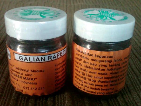 jamugalianrapet's tweet photo. JamuHerbal Madura, Obat Kesehatan Tradisional, Daerah Kewanitaan Rapet, Kesat, Wangi, menghilangkan lendir 40rb/botol http://t.co/orMLJ7m1Ph