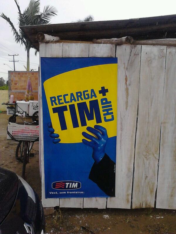 EverTendencia's tweet photo. diminiu azul... @_cesarsilveira @DaniSalla1102 http://t.co/zCzvv7fX6f
