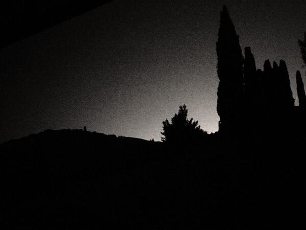 rossanahu's tweet photo. day break. from my room since 20+ years ago... http://t.co/sdGLY3TPqE