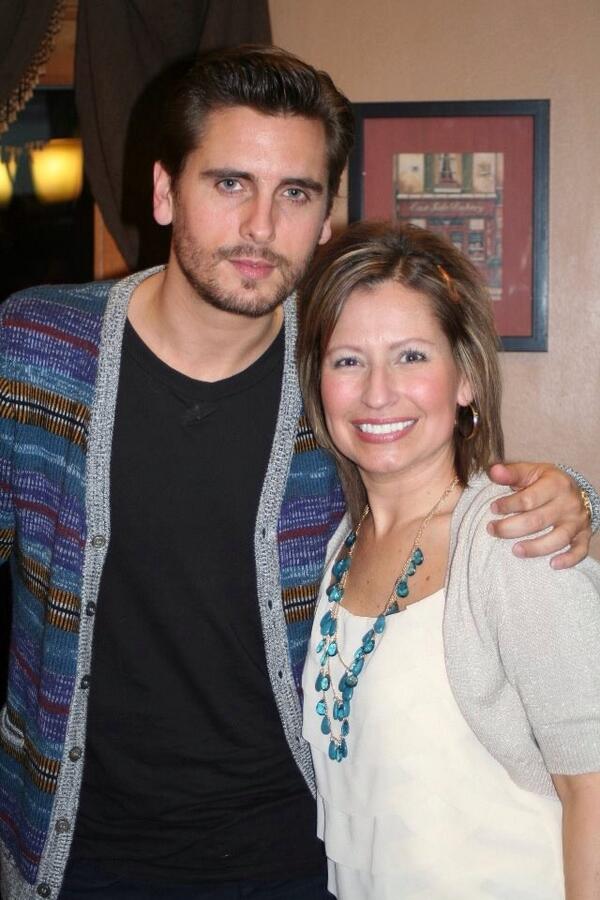 Josiebucketlist's tweet photo. Can't believe I am still here &amp; it has been 1yr ago today this bucket list item happened @ScottDisick @russelljay2 http://t.co/gNMFJpE97o