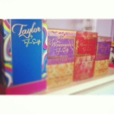 tayswiftidcom's tweet image. Taylor 100ml(850rb) WsEn 100ml(800rb) Ws 100ml(750rb) Ws 50ml(600rb) READY  @iGuySwiftie @SwiftPurefect @SwiftInstinct