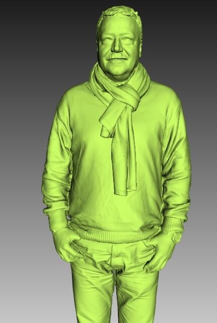 Winter is coming... nuestros modelos ya vienen con bufanda para soportar las gélidas temperaturas!  #3Dprint #3D