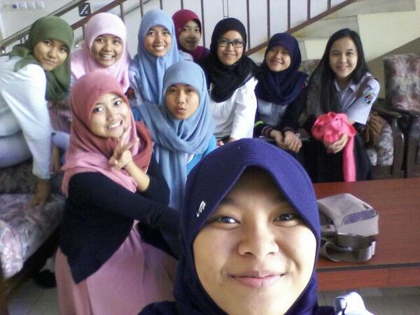 <a href="/Ecsotic5/">12 SOCIAL 5</a>