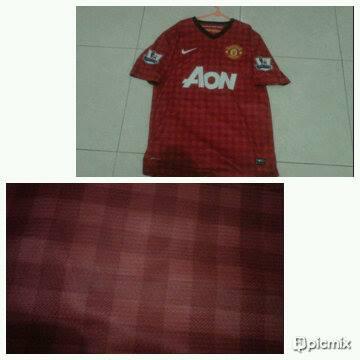 RickiChindra's tweet photo. #jersey4sale #681 @utdfootball @BaliUnitedShop @LennonNMe MU HOME 12/13 300K M Bekas peel offCP: 08999014161/26C0307B http://t.co/zJ9M2cTyDG