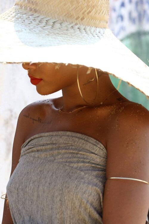 Belfenty's tweet photo. SHE http://t.co/8RNttFu3Tw
