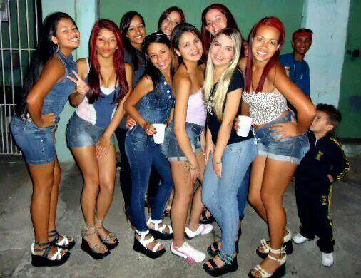 KGatynha's tweet photo. . - So me resta saudades : )
       #ESQUINA http://t.co/h6B6V6OP1T