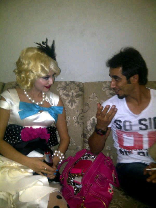 Nadia_Valid's tweet photo. خلوكم من لبسها مو موضوعنا مريم حسين مب كانها كابه طحين ع وجها ! #مريم_حسين #هلاقه #هيلقيه http://t.co/Gj7iSKOzgO