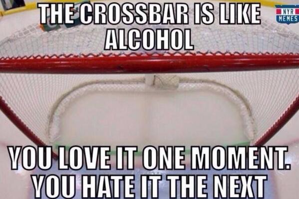 PuckPorn's tweet photo. The cross bar. http://t.co/ttyeaHn2Pi