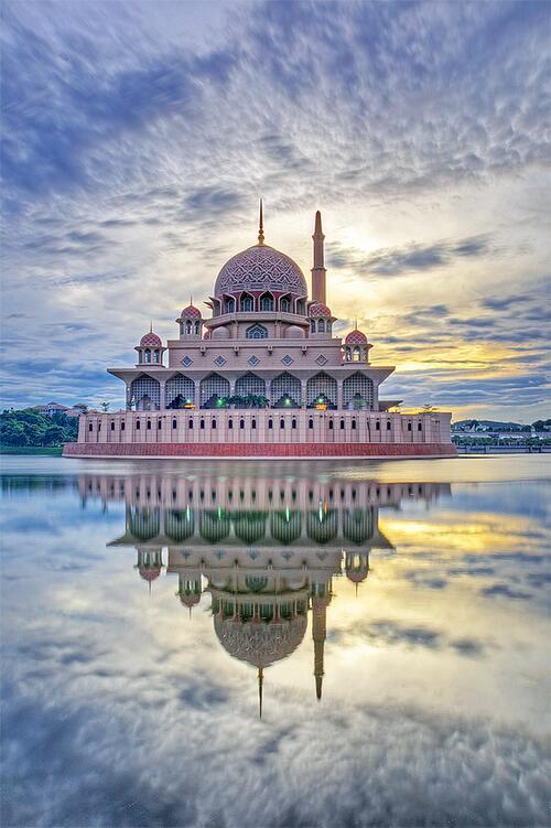PostMosque tweet picture