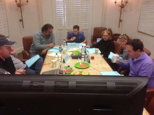 DivaWriters's tweet photo. First table read of the season! #DropDeadDiva http://t.co/p2isAQgEqv