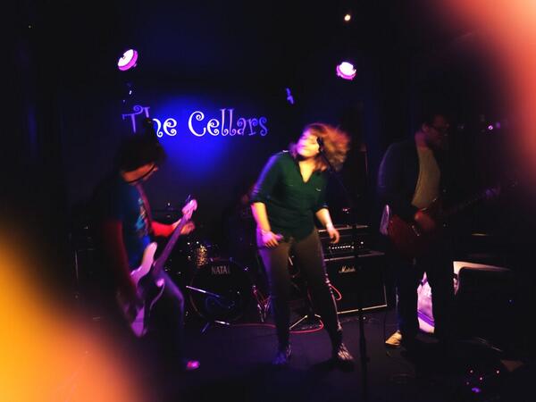 JaeJae1352's tweet photo. Made with #Pixlr# @21Days1 great set tonight guys! Always a good time from these guys #thecellars #Portsmouth http://t.co/ORL1xpO1kZ