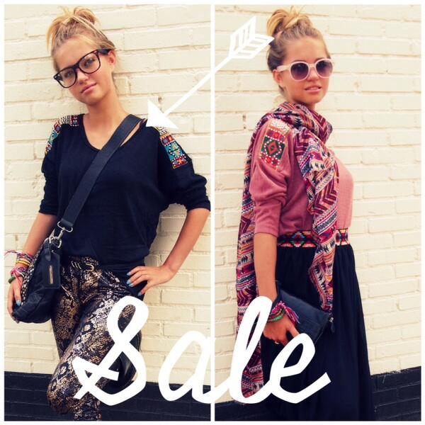 Ooooja en natuurlijk deze toffe #aztec print shirtjes #details #aztec #black #pink or #bordeaux